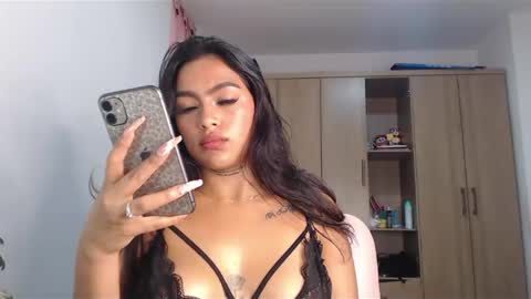 fairylatin online show from January 5, 11:26 am