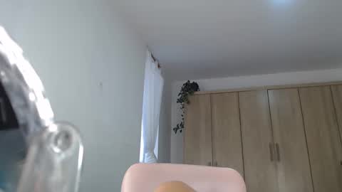 fairylatin online show from February 26, 11:52 am