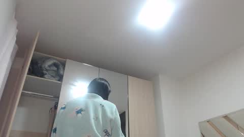 fairylatin online show from October 21, 10:38 am