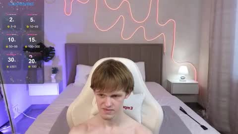 Fakeangel online show from November 12, 4:46 am