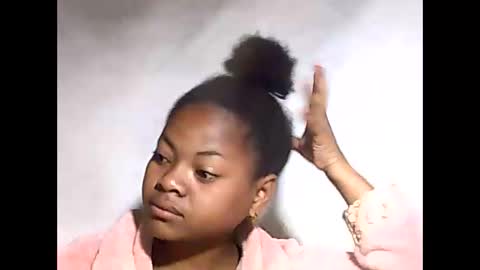 falielyse online show from September 15, 3:28 am