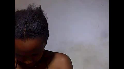 falielyse online show from October 1, 9:21 pm