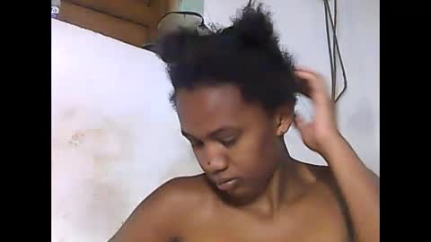 falielyse online show from October 26, 7:36 am