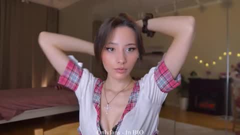 Kaori online show from February 20, 7:25 pm