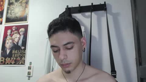 Snapshot of fall_dutt chatting on February 27, 7:19 am fall_dutt online show from February 27, 7:19 am