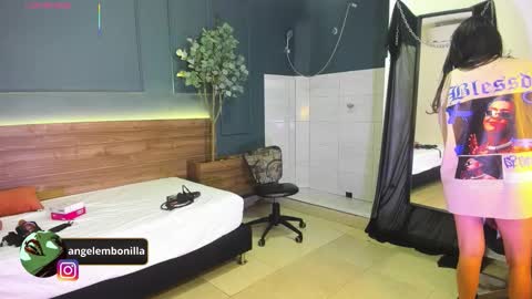 Megan    630  1330 -5 online show from February 10, 12:09 pm