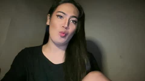 Snapshot of fallon_empress chatting on October 28, 4:31 pm callmecindy online show from October 28, 4:31 pm