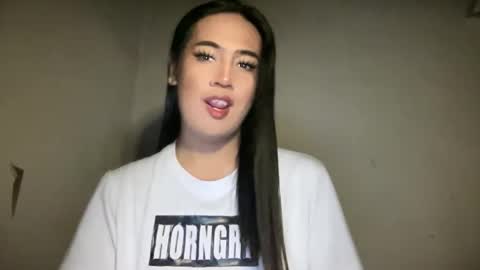 Snapshot of fallon_empress chatting on November 7, 6:41 pm callmecindy online show from November 7, 6:41 pm