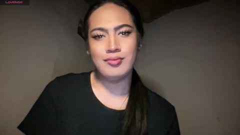 Snapshot of fallon_empress chatting on November 20, 1:06 am callmecindy online show from November 20, 1:06 am