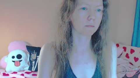 Snapshot of fanatka chatting on March 23, 1:09 am BUNNYGal online show from March 23, 1:09 am