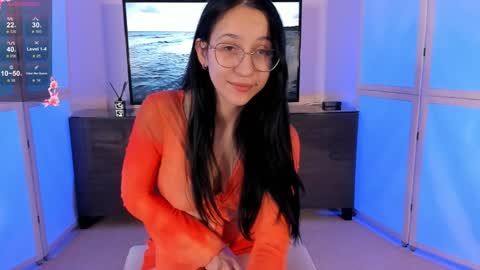 Fancy online show from December 9, 10:30 pm