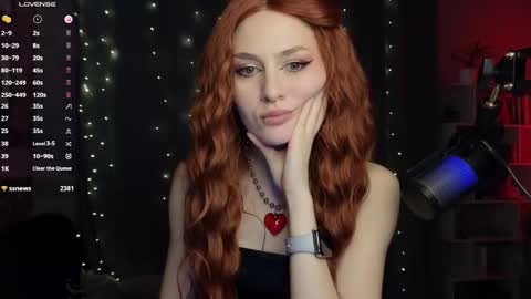 fancymeee online show from February 24, 12:09 am