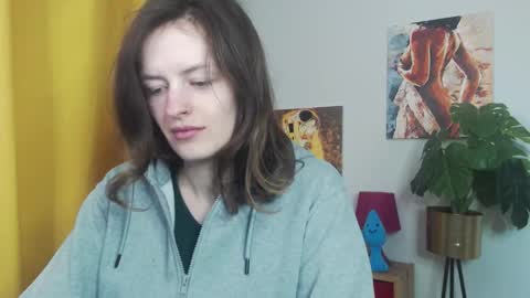 Nadine online show from November 17, 5:46 am