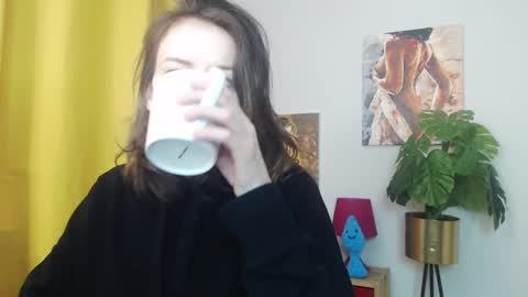 Nadine online show from November 24, 5:51 am