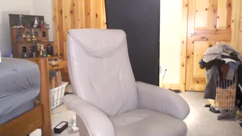 Fan Friction online show from March 5, 1:28 pm