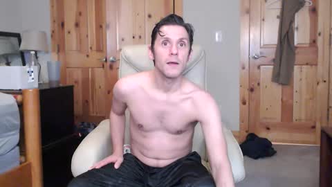 Fan Friction online show from December 3, 5:33 pm