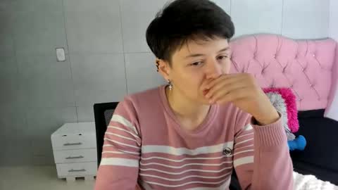 Snapshot of fanny_18 chatting on October 15, 2:39 pm FANNY online show from October 15, 2:39 pm