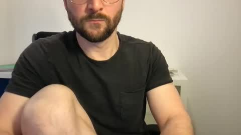 Alex online show from December 18, 2:28 pm