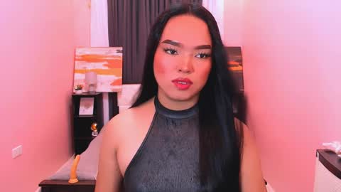 ITYS ME MONA online show from April 8, 10:15 am