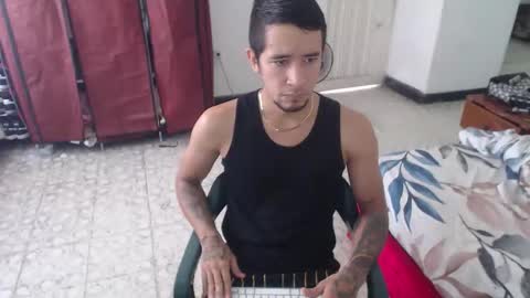 fantasieshotcouple online show from September 28, 6:13 pm