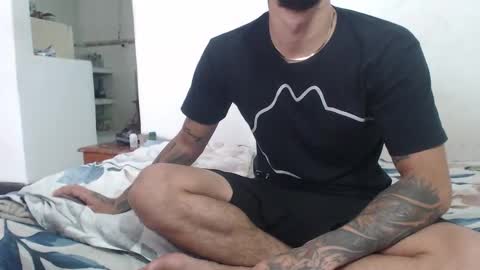 fantasieshotcouple online show from October 8, 6:05 pm