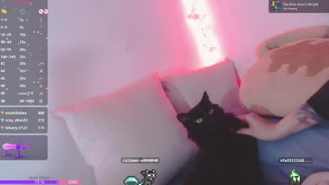  Fantasma.  online show from January 19, 10:17 pm