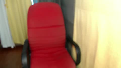 Snapshot of fantastic_allena07 chatting on April 29, 3:21 am Allena online show from April 29, 3:21 am