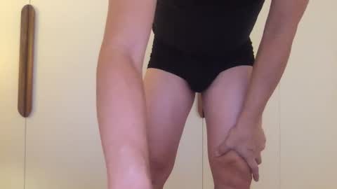 fantasticbake1 online show from April 25, 4:59 am