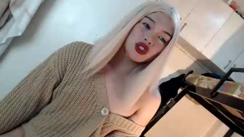 DANIELLA - DONT FORGET TO GIVE ME A THUMBSU UP online show from August 3, 12:21 pm