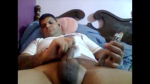 Snapshot of fantasylovers777 chatting on January 21, 3:32 pm LatinLover 777 online show from January 21, 3:32 pm