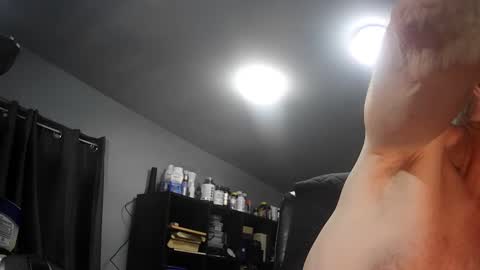 fantasyresort online show from March 9, 4:27 am