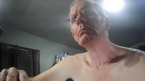 fantasyresort online show from April 23, 3:08 am