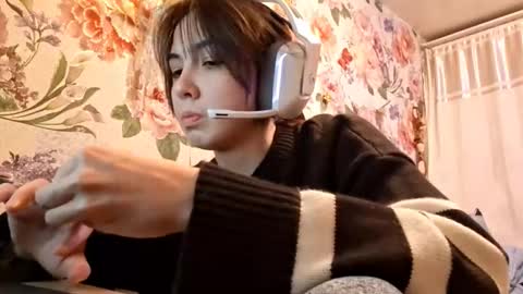 Alex online show from January 8, 3:03 pm