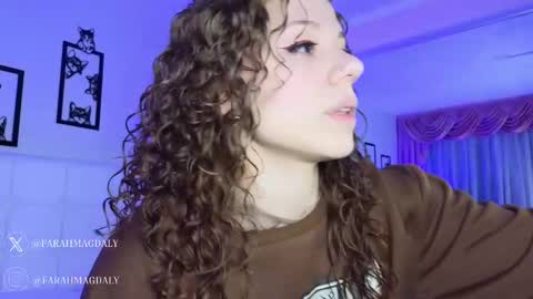 Snapshot of farahh_magdaly chatting on February 20, 12:04 pm Farah online show from February 20, 12:04 pm