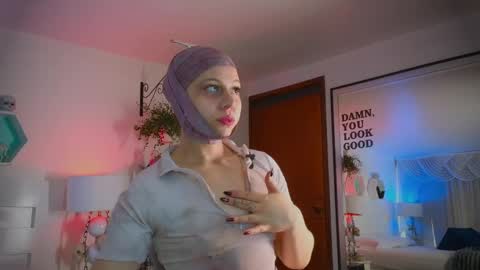 Snapshot of farahh_magdaly chatting on October 29, 12:07 pm Farah online show from October 29, 12:07 pm