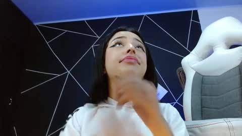 fari online show from December 22, 12:50 am