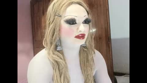 Farrah online show from January 31, 9:02 pm