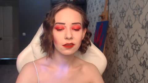 Snapshot of fascinating___eyes chatting on August 4, 3:43 am Fascinating Eyes online show from August 4, 3:43 am
