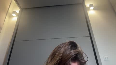 Snapshot of faseremx chatting on January 5, 5:41 am Gattino online show from January 5, 5:41 am