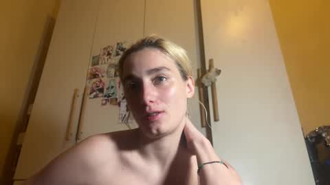 Snapshot of faseremx chatting on September 29, 12:16 am Gattino online show from September 29, 12:16 am