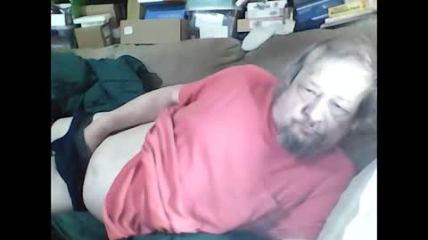 Snapshot of fasteddysex chatting on October 19, 3:34 pm HoneyCumJuice4U online show from October 19, 3:34 pm