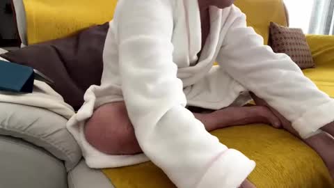 Snapshot of fastuga24 chatting on March 4, 11:38 am Fastuga24 online show from March 4, 11:38 am