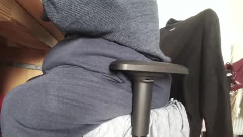 Fat Bernd online show from March 1, 2:23 pm