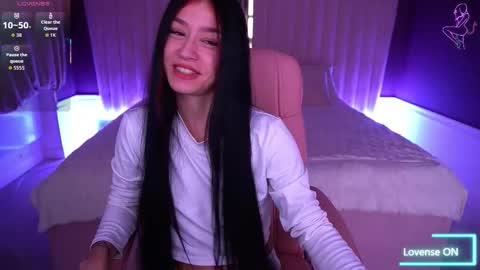 Snapshot of fatalenellie chatting on November 10, 9:14 pm Nellie online show from November 10, 9:14 pm