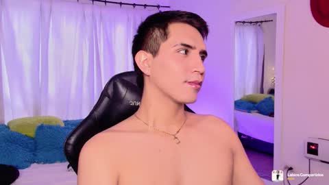 Johan online show from November 19, 7:14 pm