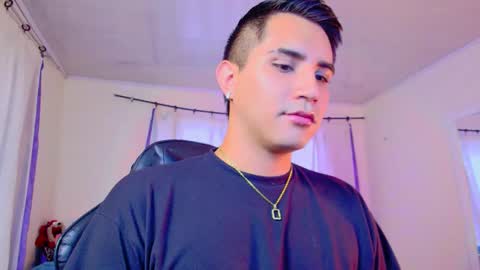 Johan online show from December 14, 7:29 pm