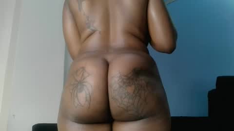 Winnie online show from January 4, 2:35 am