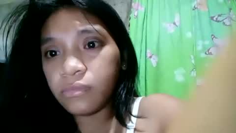 Snapshot of fatfat23 chatting on June 21, 5:48 pm fatfat23 online show from June 21, 5:48 pm