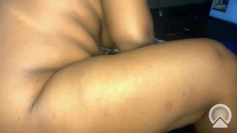 Snapshot of fatpussy348 chatting on January 7, 10:11 am i like my pussy been toture online show from January 7, 10:11 am