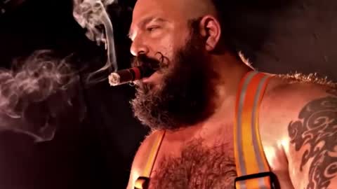 Snapshot of fatredneckpapa chatting on October 5, 10:57 am FAT PAPA online show from October 5, 10:57 am